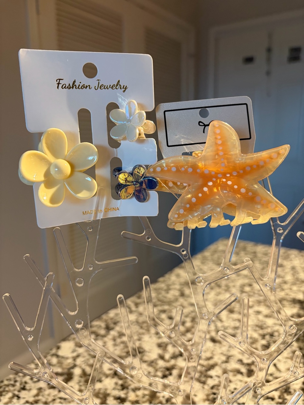 Fashion Jewelry Yellow Flower and Starfish Hair Clip Set